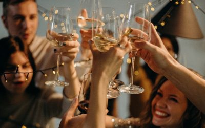 4 tips for looking your best at your work Christmas party