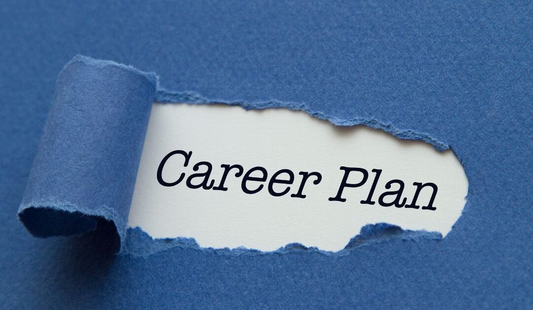 Navigating Messy Careers After the Pandemic: A Woman’s Perspective