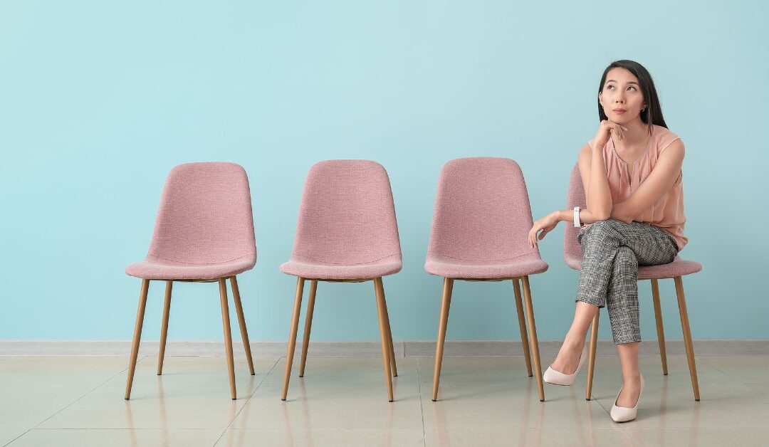 Mastering the Silent Language: How Body Language Can Make or Break Your Next Interview